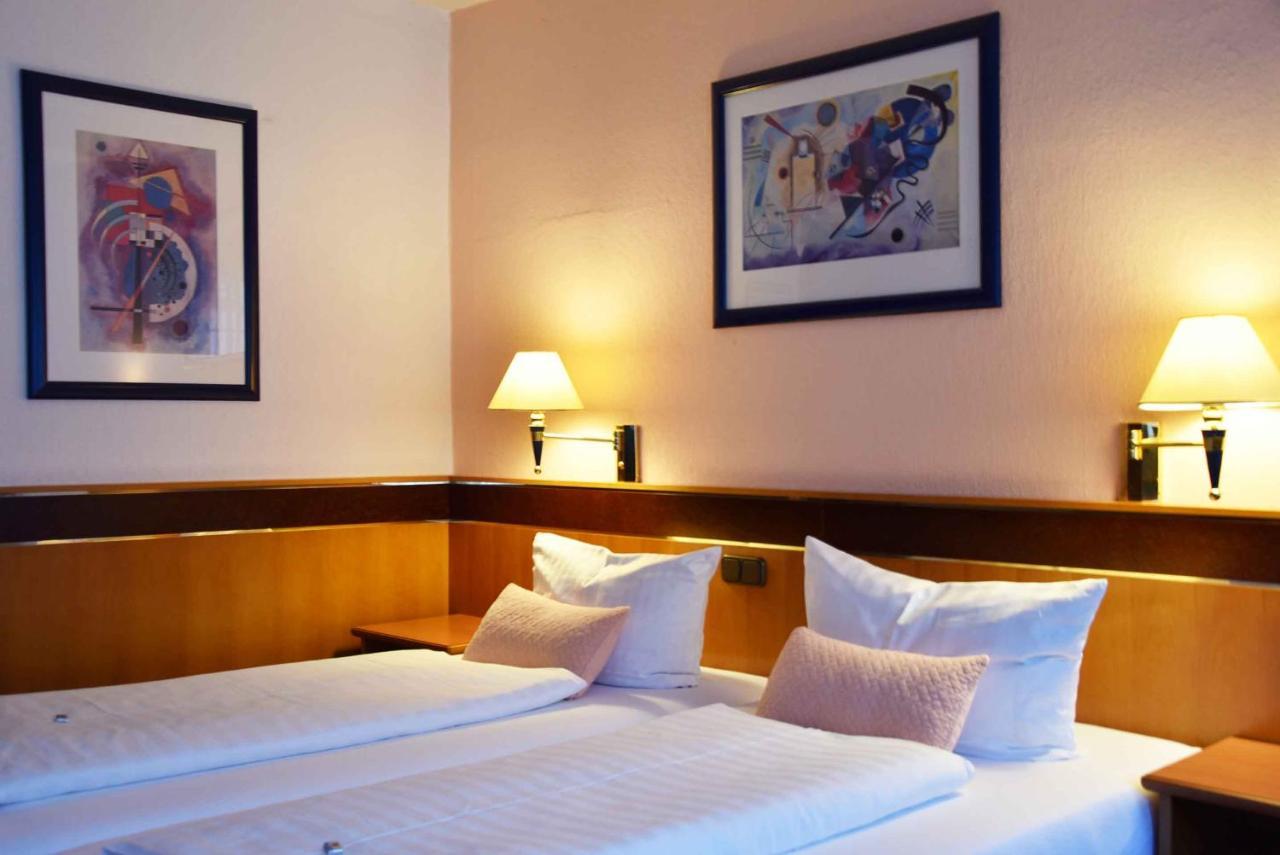 Landhotel Zum Hirsch Unterweissbach Ngoại thất bức ảnh