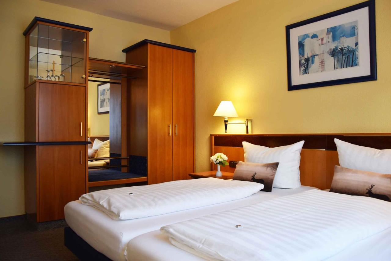 Landhotel Zum Hirsch Unterweissbach Ngoại thất bức ảnh