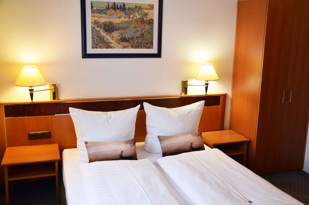 Landhotel Zum Hirsch Unterweissbach Ngoại thất bức ảnh